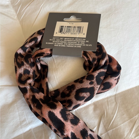 (Headwrap) Leopard Print Headwrap Bandeau - Picture 4 of 4